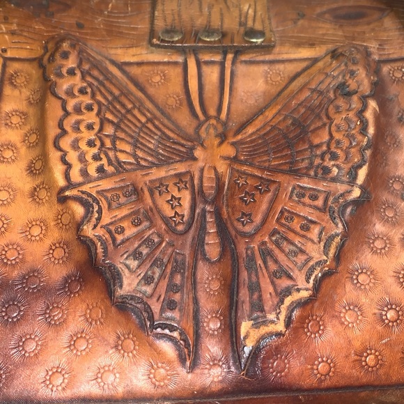 Vintage 1960’s “Butterfly” Hand tooled Leather Handbag 👜 red Stitching - Picture 8 of 12